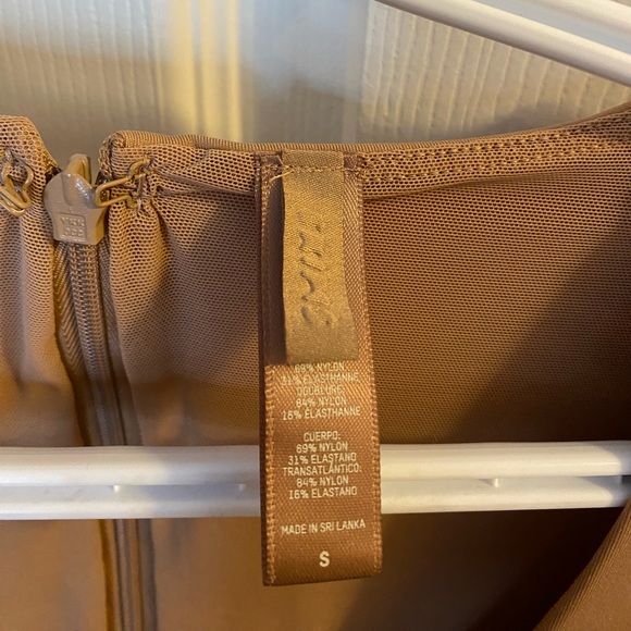 NWOT SKIMS all in one bodysuit - Picture 4 of 4